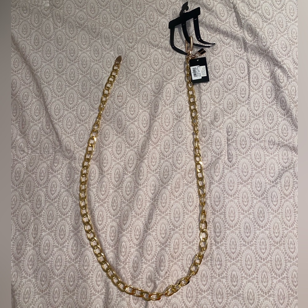 Gold chain belt, Windsor